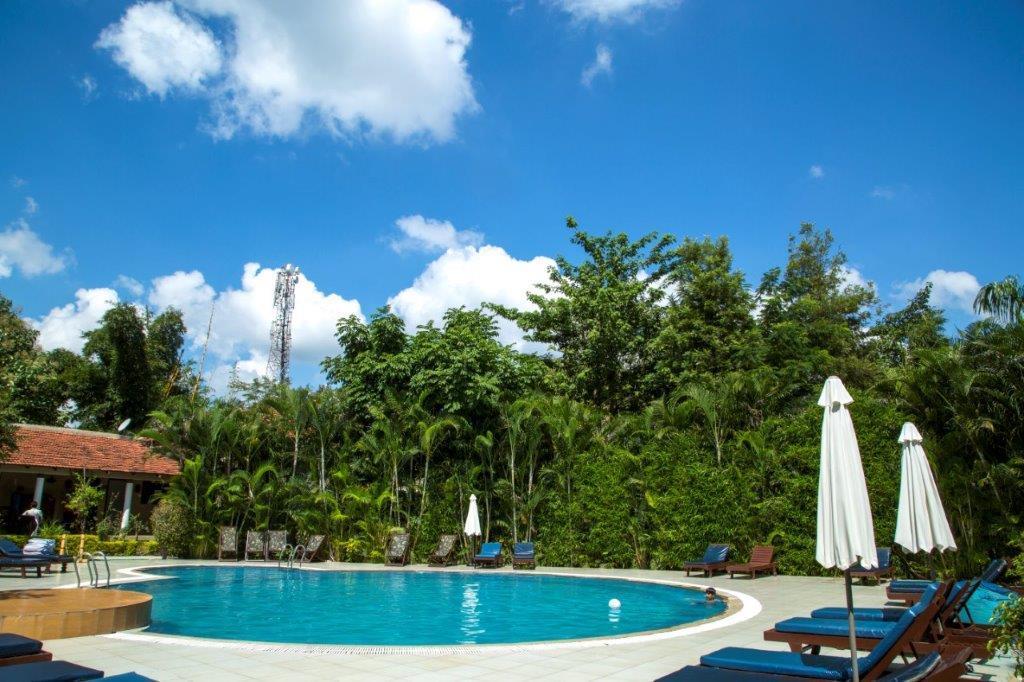 Tiger'S Den Resort Bandhavgarh National Park Exteriör bild